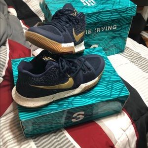 Kyrie 3’s Obsidians